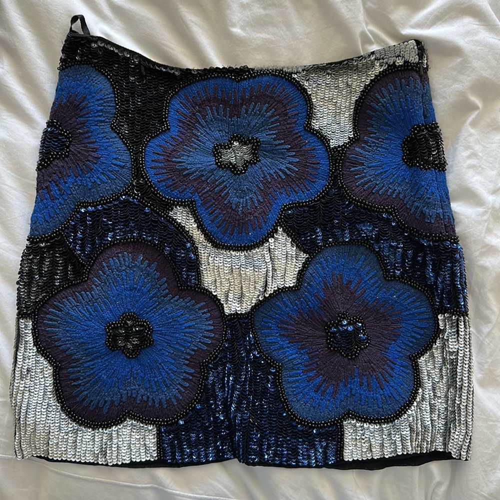 French Connection Blue Black Floral Sequin Mini Skirt - Picture 2 of 2